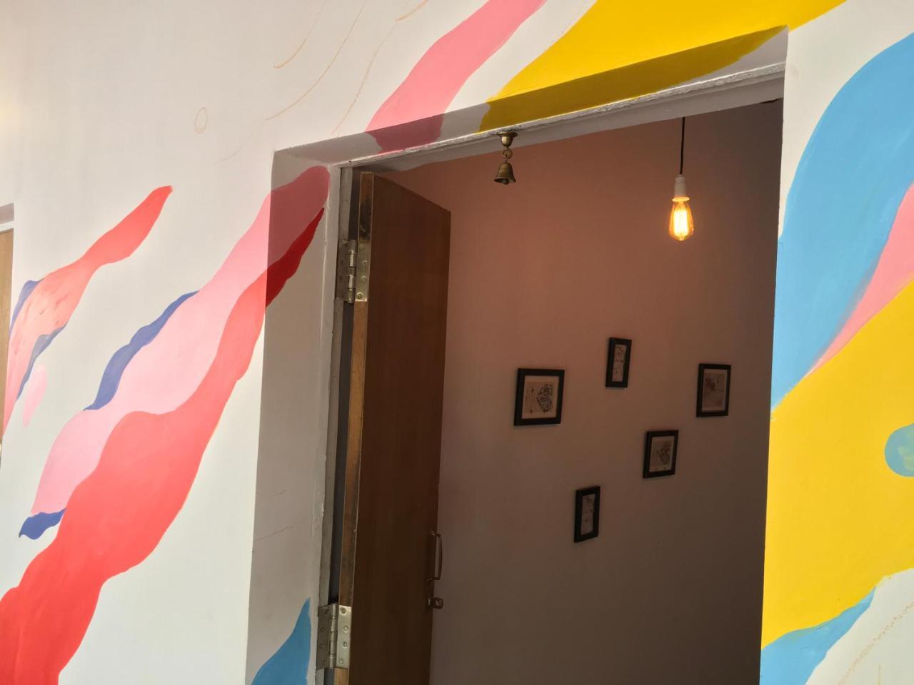 Anjuna By Roadhouse Hostels Goa Zewnętrze zdjęcie