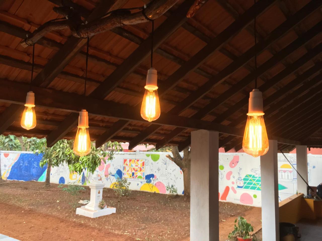 Anjuna By Roadhouse Hostels Goa Zewnętrze zdjęcie