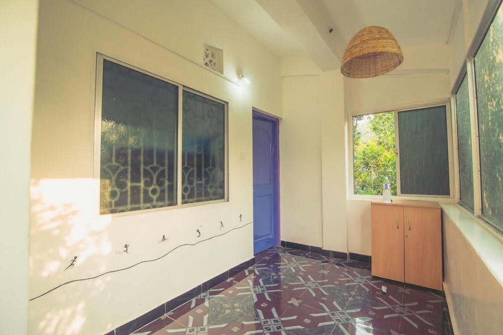 Anjuna By Roadhouse Hostels Goa Zewnętrze zdjęcie
